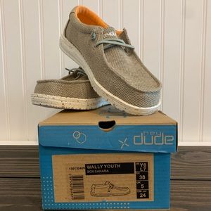 Hey Dude Wally Sox Sahara Youth 6/Ladies 7